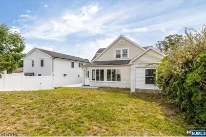 235 River Drive, Elmwood Park, NJ 07407 - Photo 30