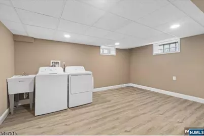 235 River Drive, Elmwood Park, NJ 07407 - Photo 28