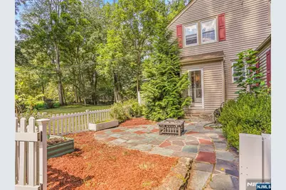 51 Julia Street, Closter, NJ 07624 - Photo 28