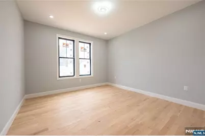 412 Gregory Road, Paramus, NJ 07652 - Photo 22