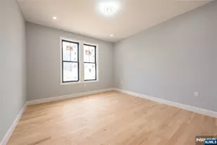 412 Gregory Rd, Paramus, NJ 07652 - Photo 22