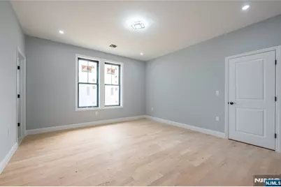 412 Gregory Road, Paramus, NJ 07652 - Photo 26