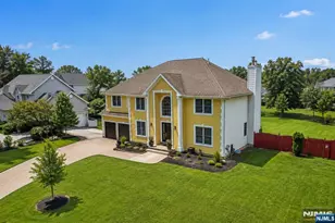15 Bethany Cir, Closter, NJ 07624 - Photo 2