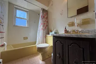 2457 8th St, Fort Lee, NJ 07024 - Photo 12