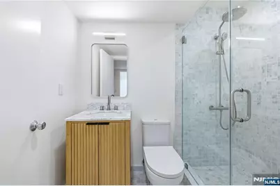 125 Hudson Avenue, Tenafly, NJ 07670 - Photo 38
