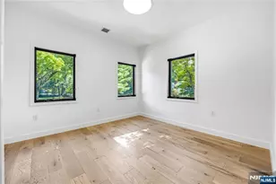 125 Hudson Ave, Tenafly, NJ 07670 - Photo 30