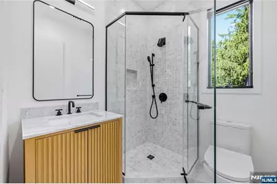 125 Hudson Avenue, Tenafly, NJ 07670 - Photo 34