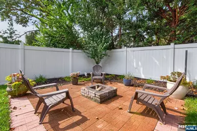369 Forest Avenue, Paramus, NJ 07652 - Photo 6