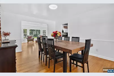 369 Forest Avenue, Paramus, NJ 07652 - Photo 20