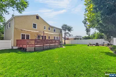 369 Forest Avenue, Paramus, NJ 07652 - Photo 46