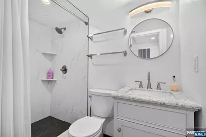 369 Forest Avenue, Paramus, NJ 07652 - Photo 32