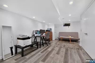 369 Forest Avenue, Paramus, NJ 07652 - Photo 30