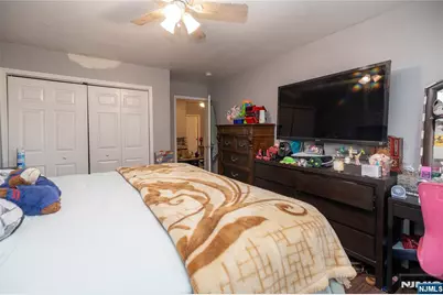 222 Bowers Street, Jersey City, NJ 07307 - Photo 18