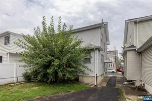 13 Liberty St, Irvington, NJ 07111 - Photo 18