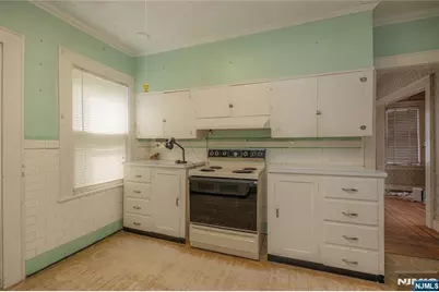 13 Liberty Street, Irvington, NJ 07111 - Photo 8