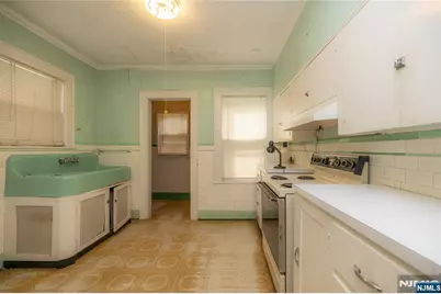 13 Liberty Street, Irvington, NJ 07111 - Photo 6