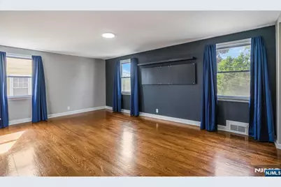 16 Pleasant, Belleville, NJ 07109 - Photo 22