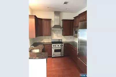 2303 The Plaza 2303 #2303, Tenafly, NJ 07670 - Photo 6