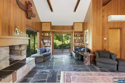 343 Sunset Road, Pequannock Township, NJ 07444 - Photo 6
