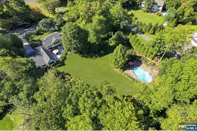 343 Sunset Road, Pequannock Township, NJ 07444 - Photo 40