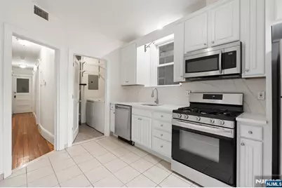 114 Shippen Street, Weehawken, NJ 07086 - Photo 18