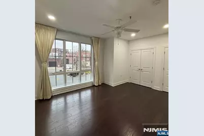 200 Laird Avenue 107 #107, Cliffside Park, NJ 07010 - Photo 8