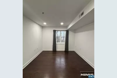 200 Laird Avenue 107 #107, Cliffside Park, NJ 07010 - Photo 2