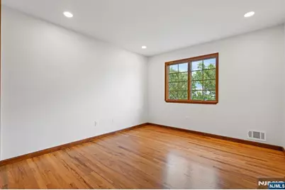 609 Freeman Street 2 #2, Lyndhurst Township, NJ 07071 - Photo 20
