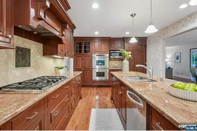 63 Fells Road, Verona, NJ 07044 - Photo 18