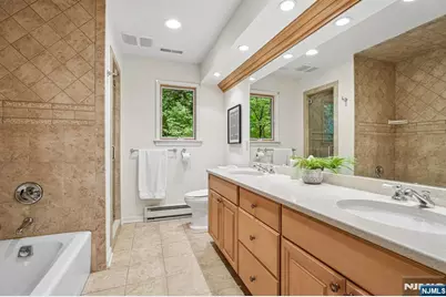63 Fells Road, Verona, NJ 07044 - Photo 30