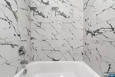 39 Grand, Newark, NJ 07106 - Photo 26