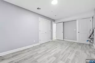 39 Grand, Newark, NJ 07106 - Photo 32
