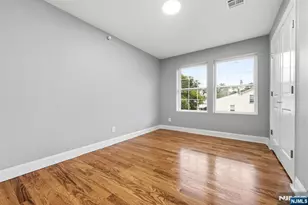 39 Grand, Newark, NJ 07106 - Photo 22