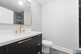39 Grand, Newark, NJ 07106 - Photo 28