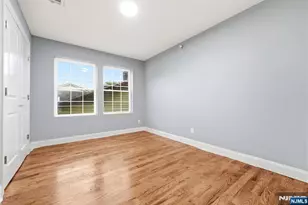 39 Grand, Newark, NJ 07106 - Photo 20