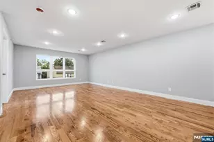 39 Grand, Newark, NJ 07106 - Photo 18