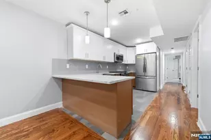 39 Grand, Newark, NJ 07106 - Photo 4