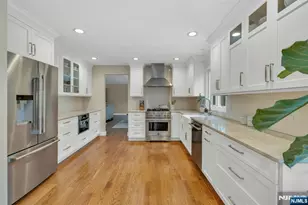 359 Hillview Terrace, Franklin Lakes, NJ 07417 - Photo 12
