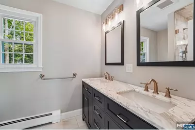 17 Colonial Drive, Allendale, NJ 07401 - Photo 22