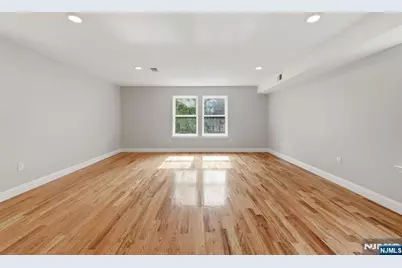 134 Shepard Avenue, East Orange, NJ 07018 - Photo 6