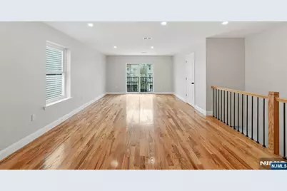 134 Shepard Avenue, East Orange, NJ 07018 - Photo 4