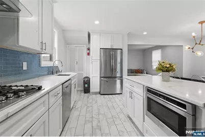 56 Hallberg Avenue, Bergenfield, NJ 07621 - Photo 12
