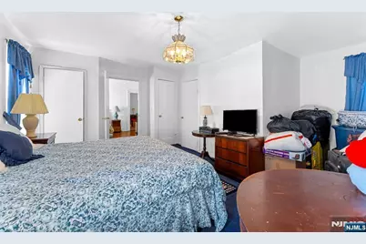 78-80 Girard Place, Newark, NJ 07108 - Photo 18