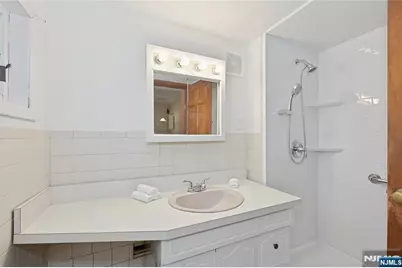 656 Orchard Street, Oradell, NJ 07649 - Photo 18