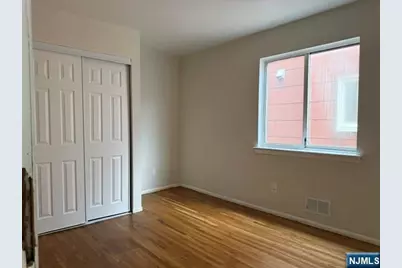 621 Sussex 2 #2, Harrison, NJ 07029 - Photo 6