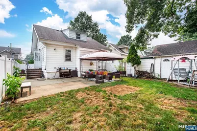 161 Walnut Avenue, Bogota, NJ 07603 - Photo 28