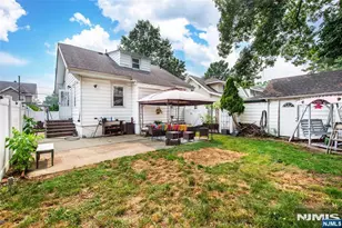 161 Walnut Ave, Bogota, NJ 07603 - Photo 24