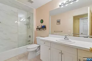 12 Schindler Ct 12, Upper Saddle River, NJ 07458 - Photo 26