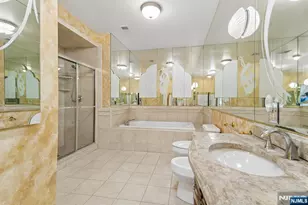 12 Schindler Ct 12, Upper Saddle River, NJ 07458 - Photo 20