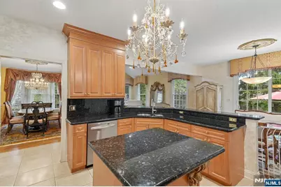 12 Schindler Court 12 #12, Upper Saddle River, NJ 07458 - Photo 14